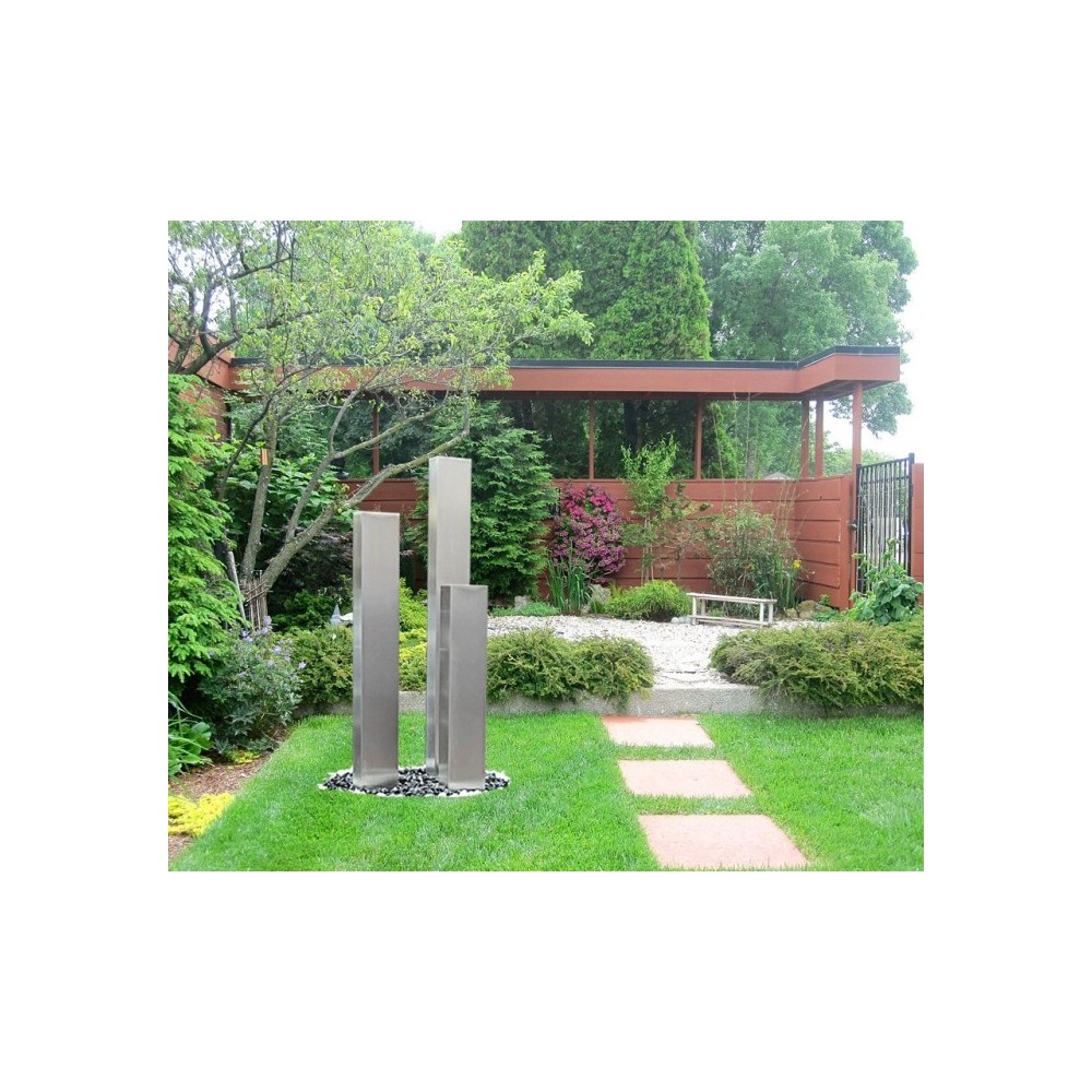 Gartenbrunnen aus Edelstahl Modell New York 15 mit 3 Säulen